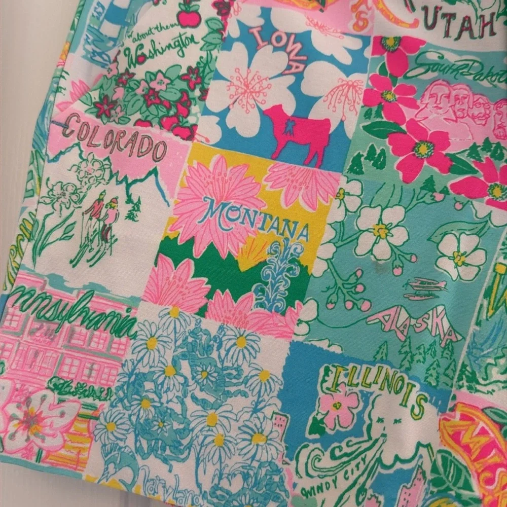 NWT Lilly Pulitzer Callahan knit shorts. States of mind print. Size 8